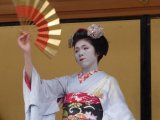 Geisha traditional dance